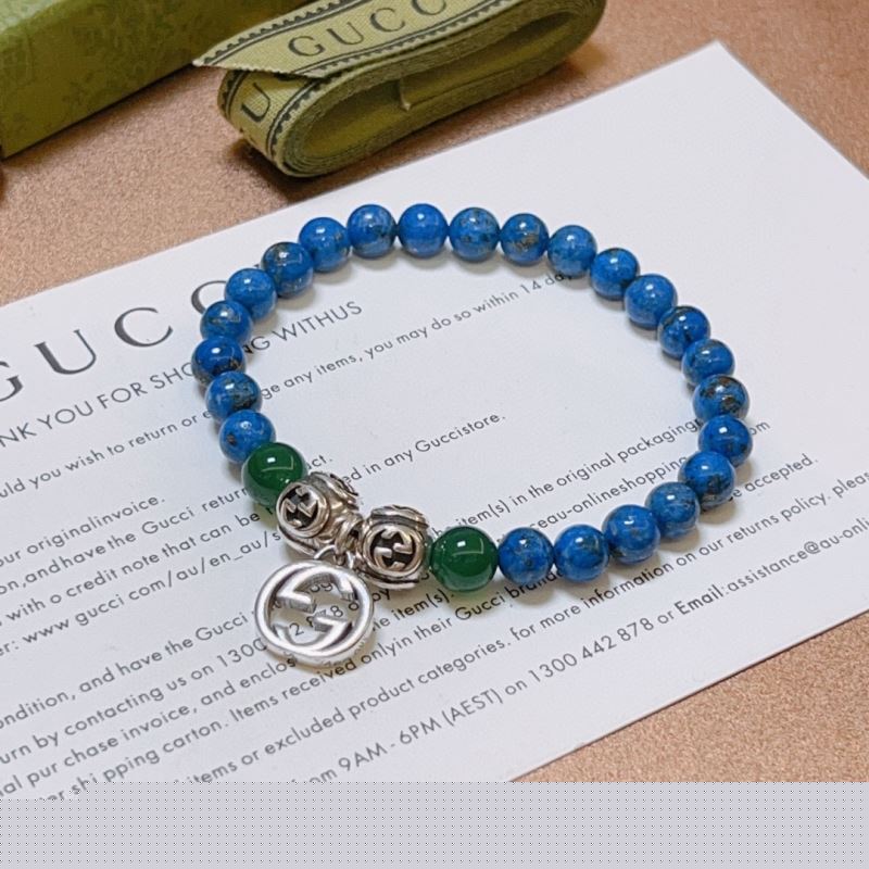 G*u*i bracelets